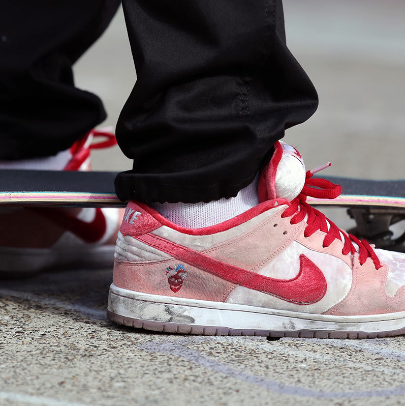 meteoor streep Herinnering How To Spot Fake Strangelove Skateboards x Nike SB Dunk Low – LegitGrails
