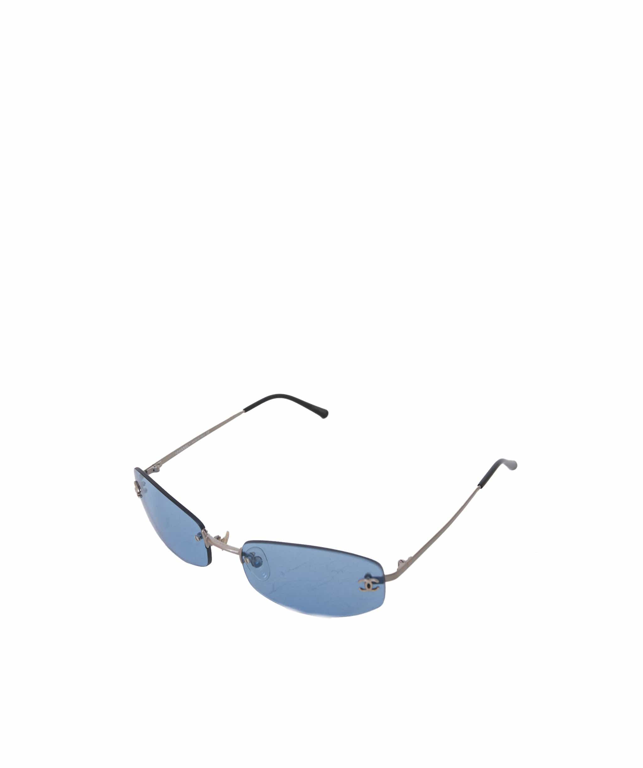 Chanel Blue Rimless Sunglasses with CC Detail - AWL1411