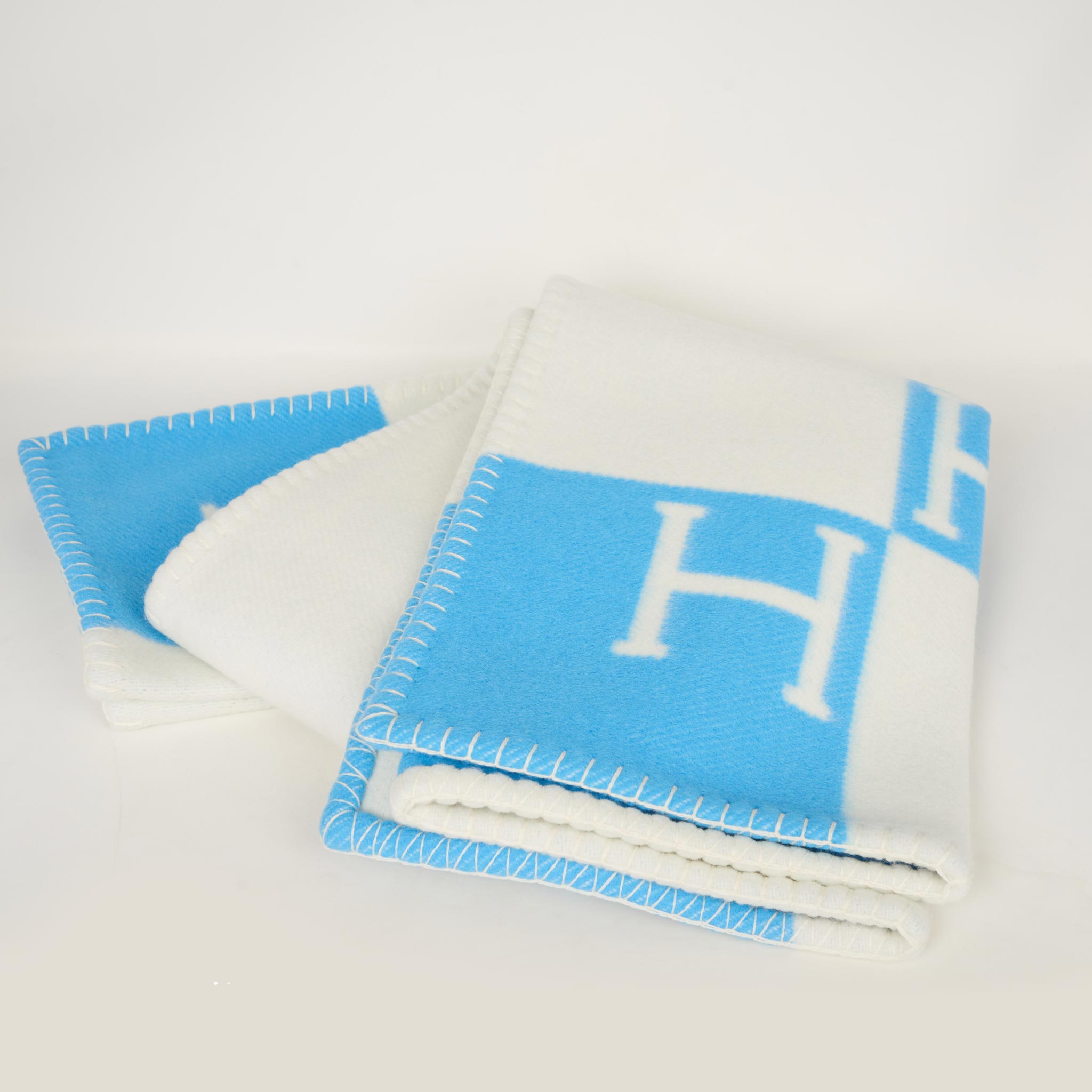 hermes blue blanket