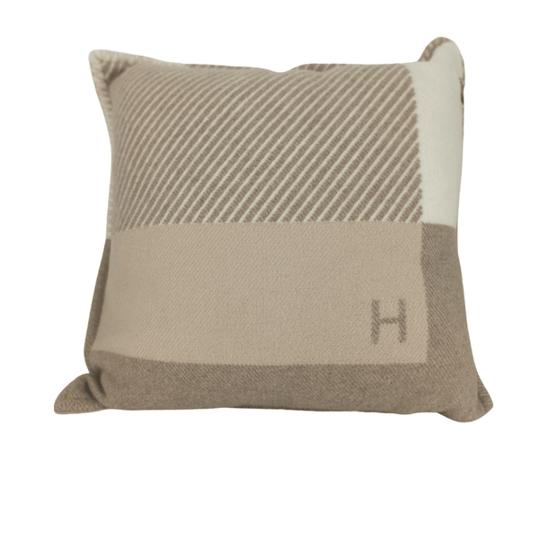 Hermès Hermes Avalon Pillow - Riviera Merino Wool RJL1806