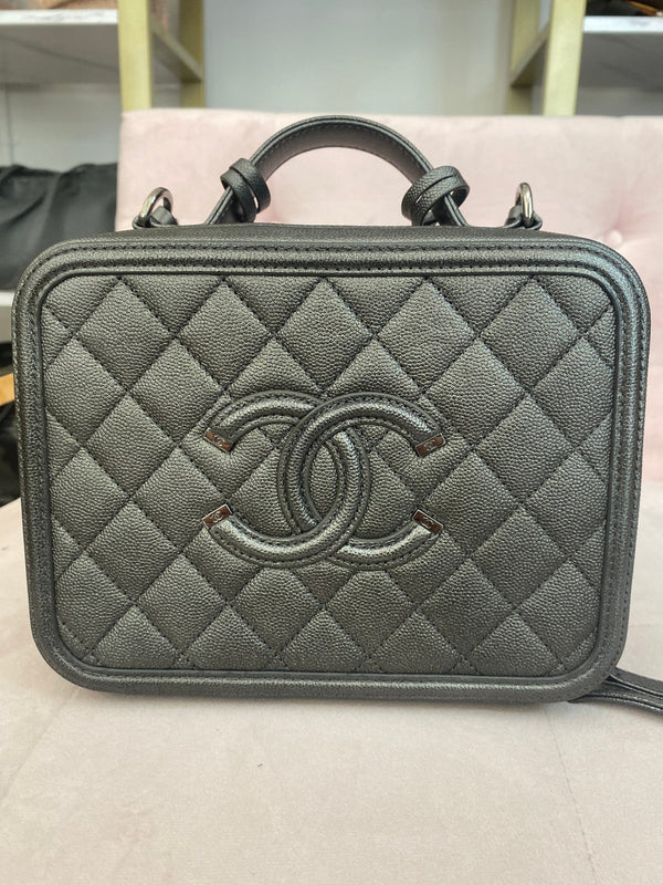 LuxuryPromise Chanel Gunmetal Quilted Caviar Medium Filigree Vanity Case