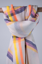 Load image into Gallery viewer, Cotton handloomed summer scarf navy pink