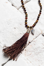 Load image into Gallery viewer, tiger eye gemstone necklace
