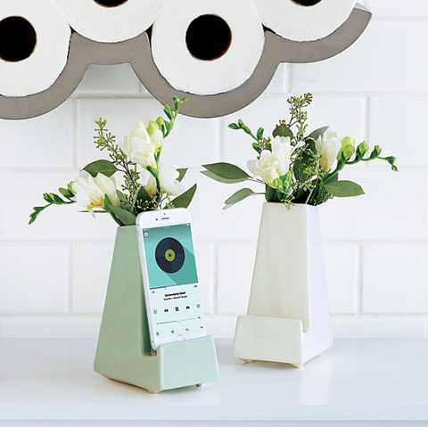 smart phone flower vase