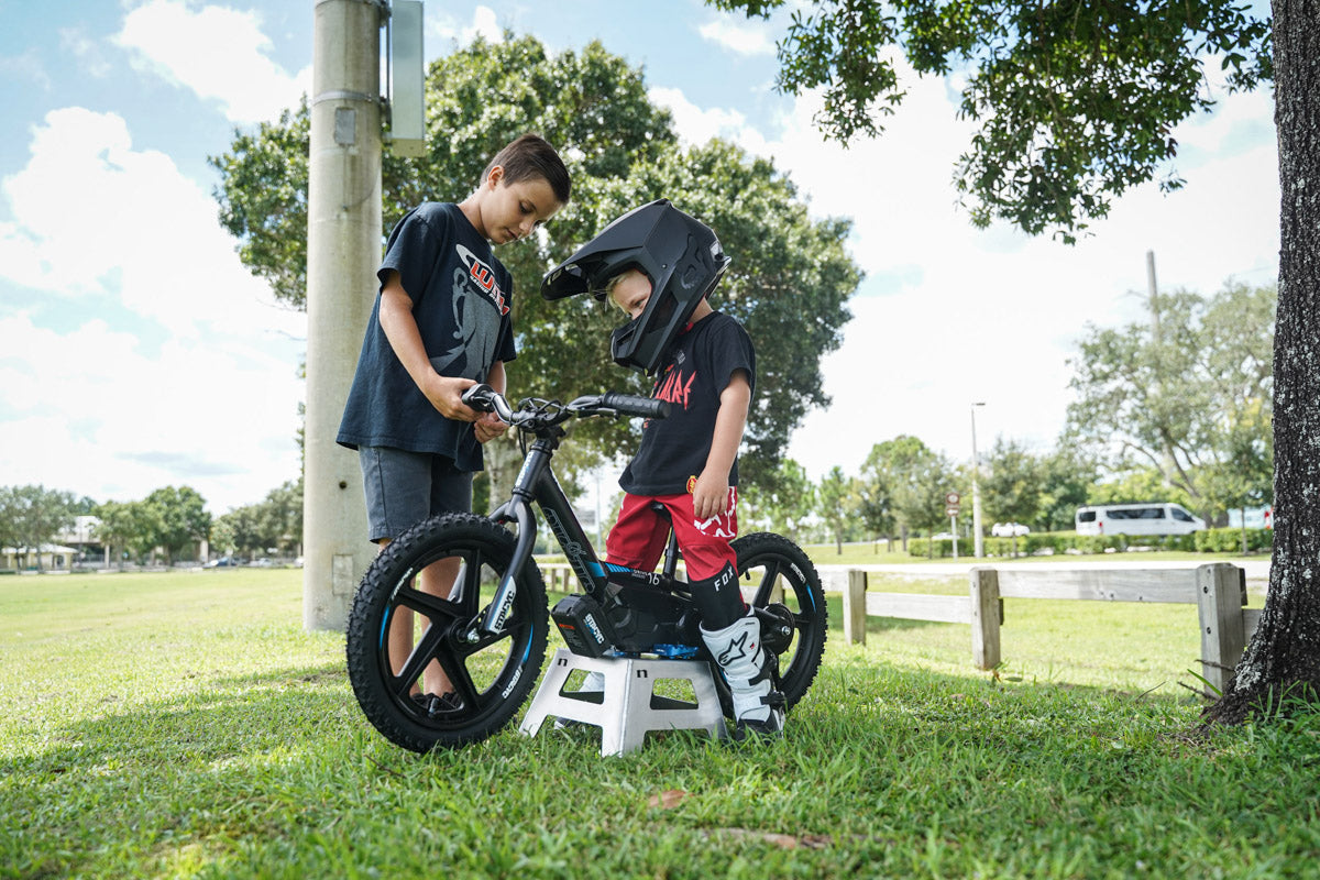 Learning how to ride a Stacyc e-bike