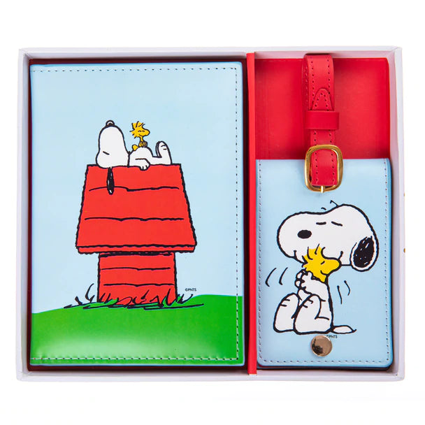 Peanuts™ Passport & Luggage Tag Set