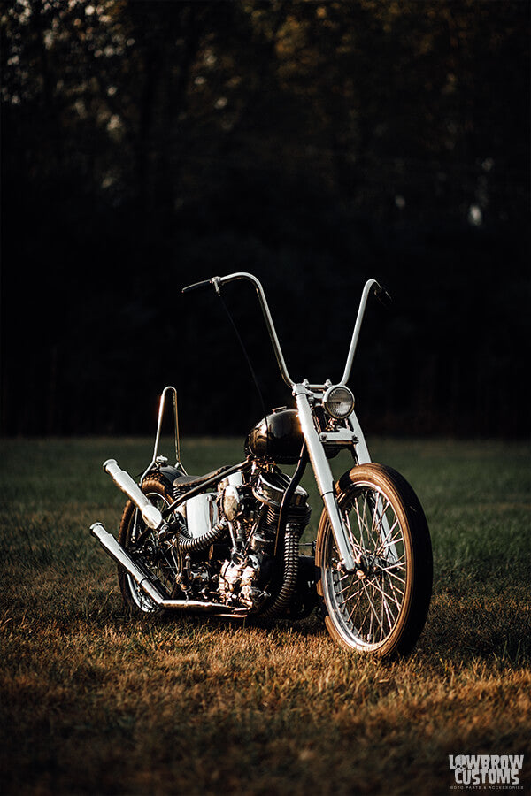 Ken’s custom Harley Panhead and it’s beautiful vintage look.