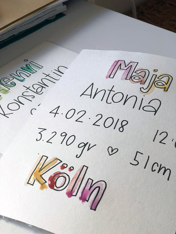 Brushmeetspaper Geburtenblatt Lettering Neugeborene Baby Individuelles Geschenk Geburt München Handgemacht