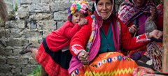 These women from Cusco, Peru make handwoven wool guitar straps for Original Fuzz.