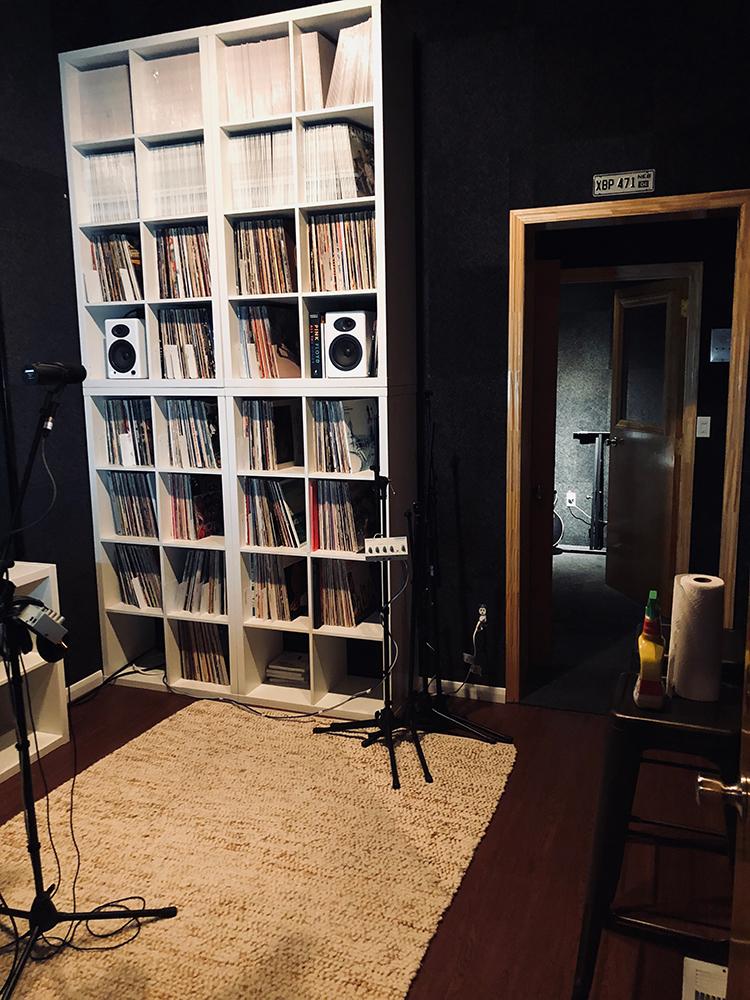 The live room at Leesta Vall Sound Recordings 