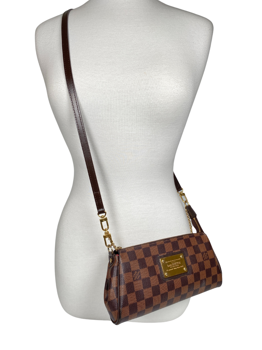 Authentic Louis Vuitton Eva Clutch Damier Ebene, Luxury, Bags & Wallets on  Carousell