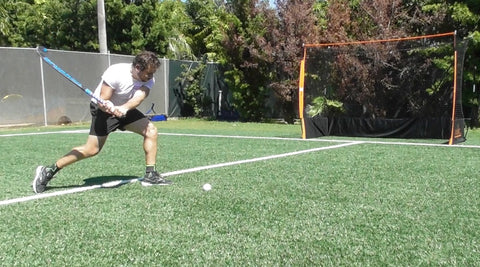 Pablo Menodoza How to hit field hockey