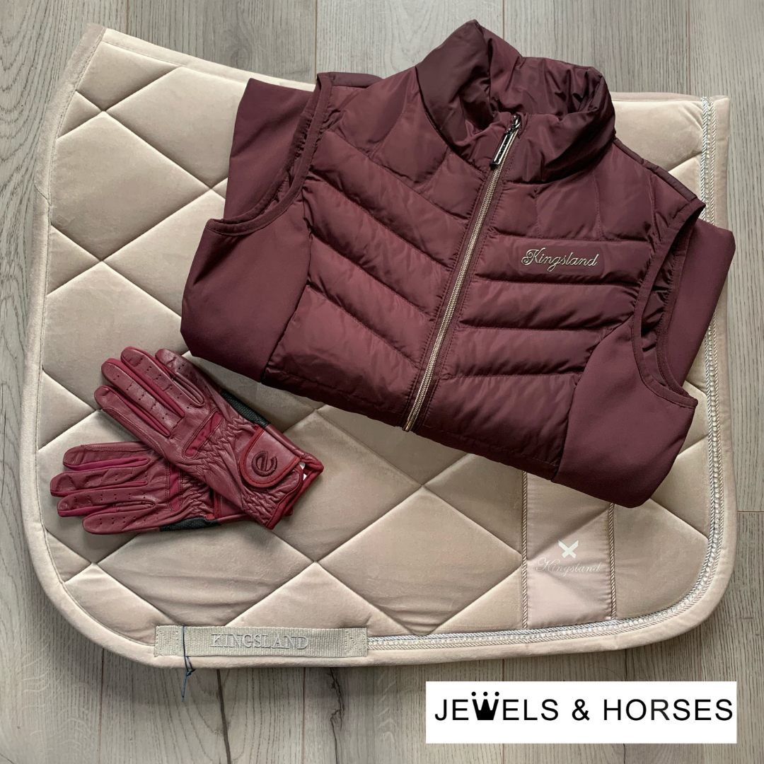 Beige & Burgundy