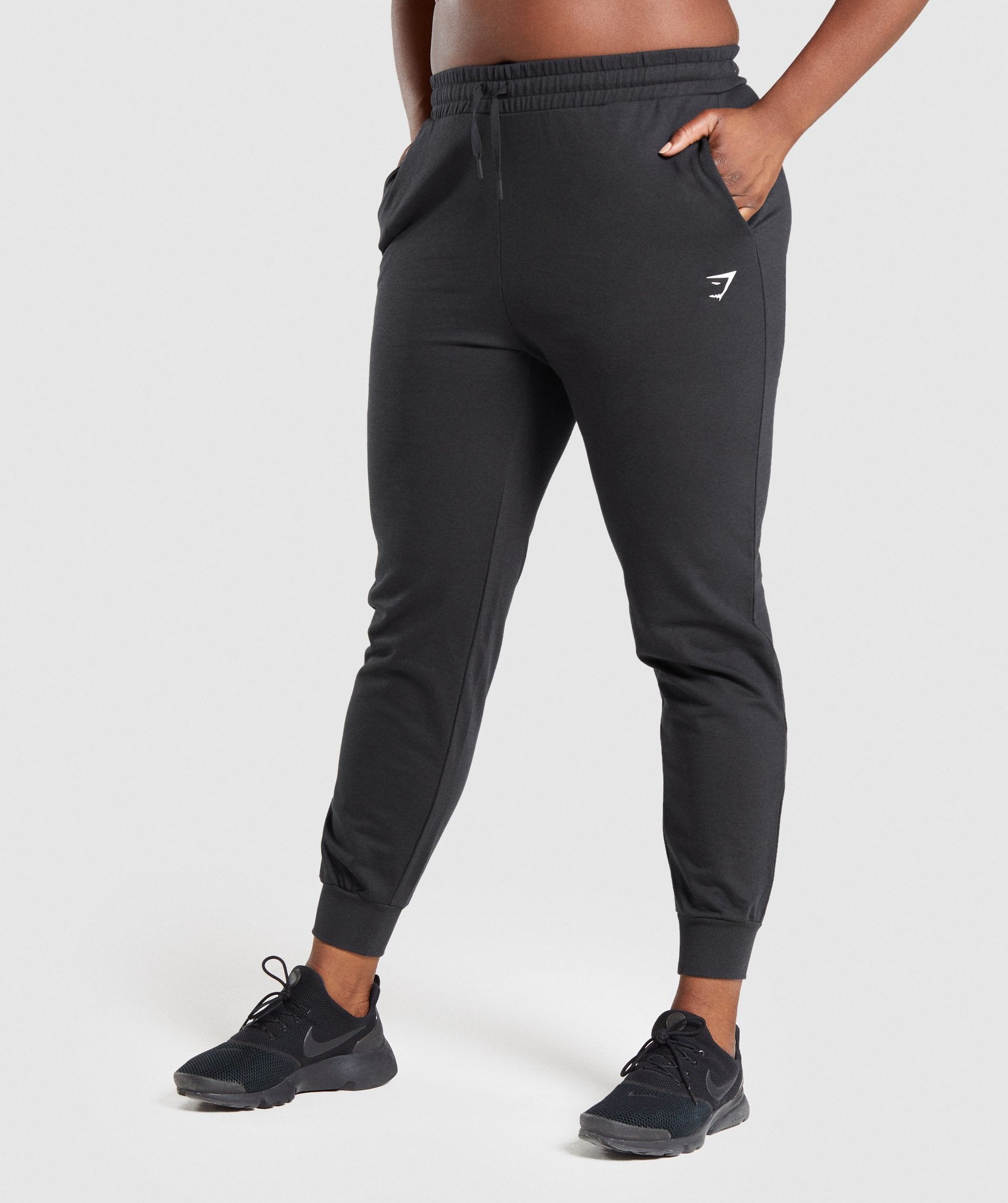 Fit tapered 2025 joggers gymshark