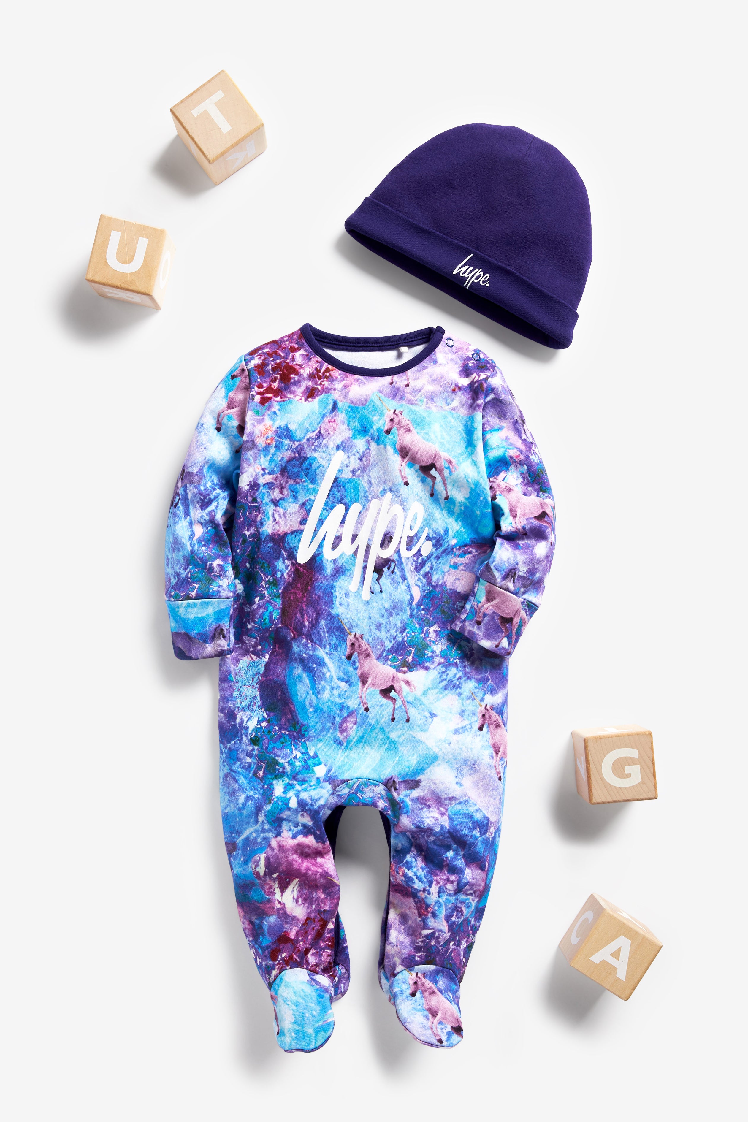 hype unicorn print sleepsuit & hat