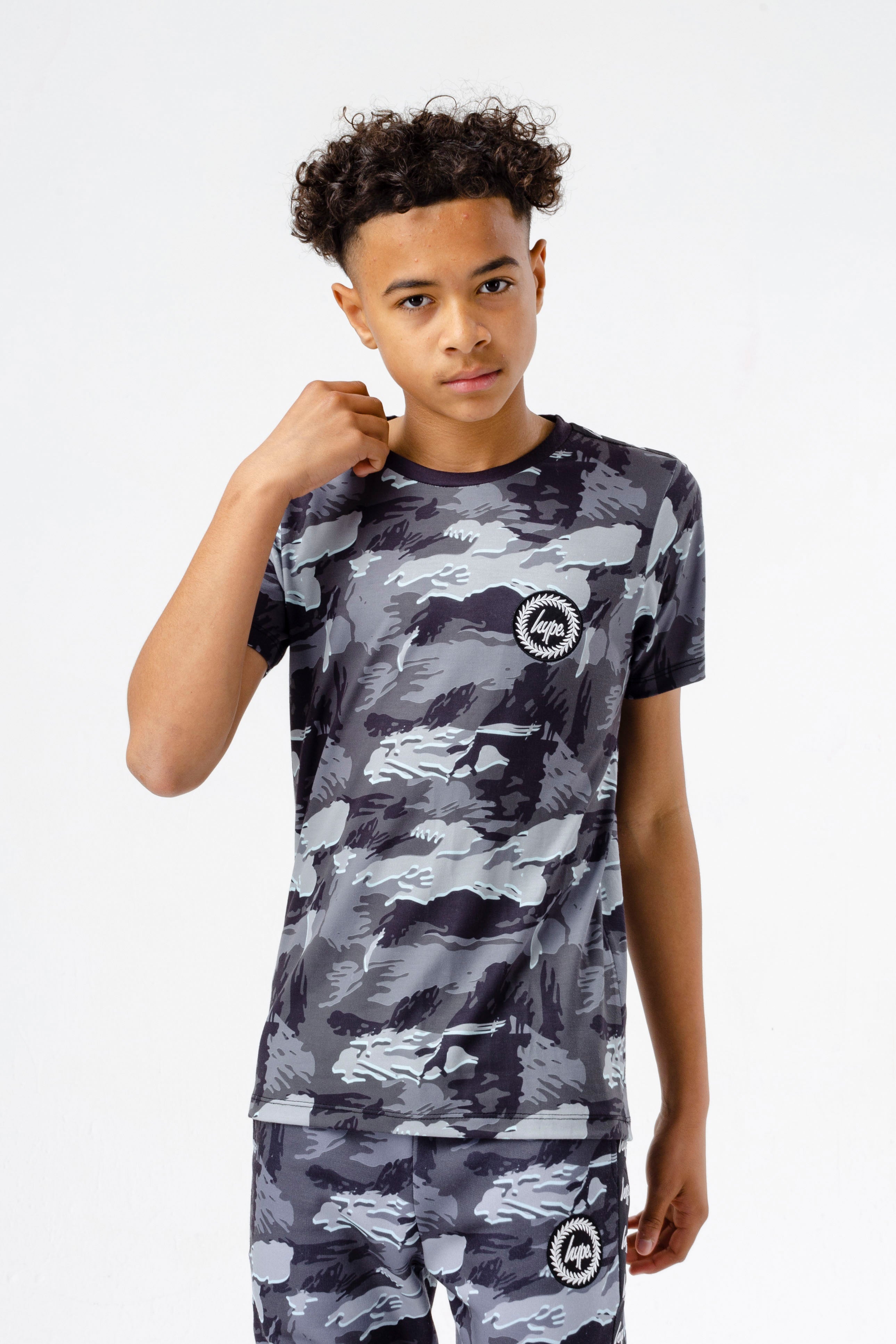 hype boys grey gloom camo crest t-shirt