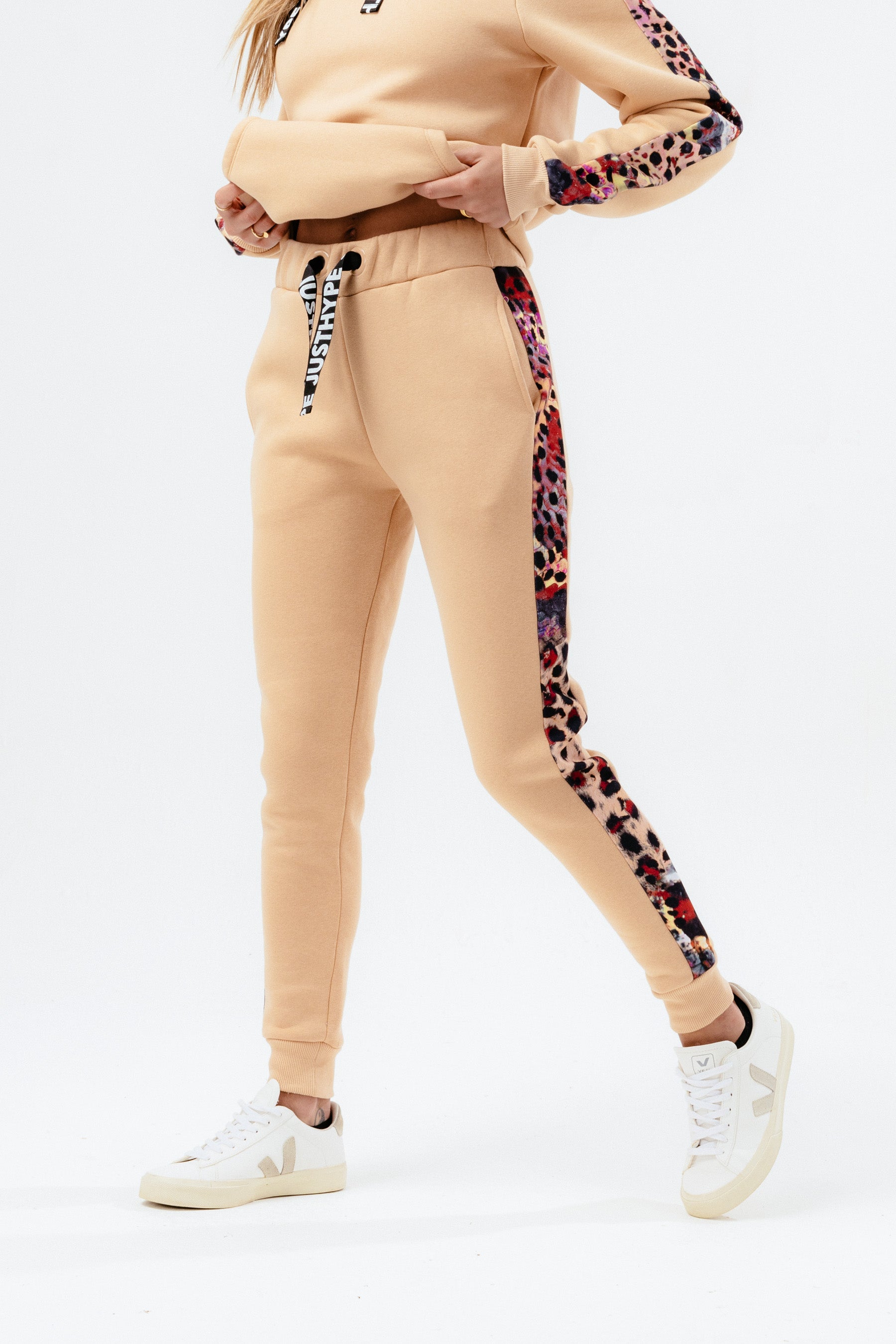 hype womens hazelnut animal print label joggers