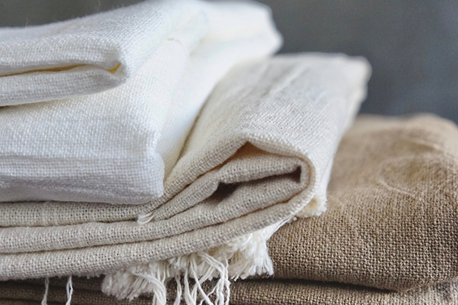 linen fabrics, linen bedding