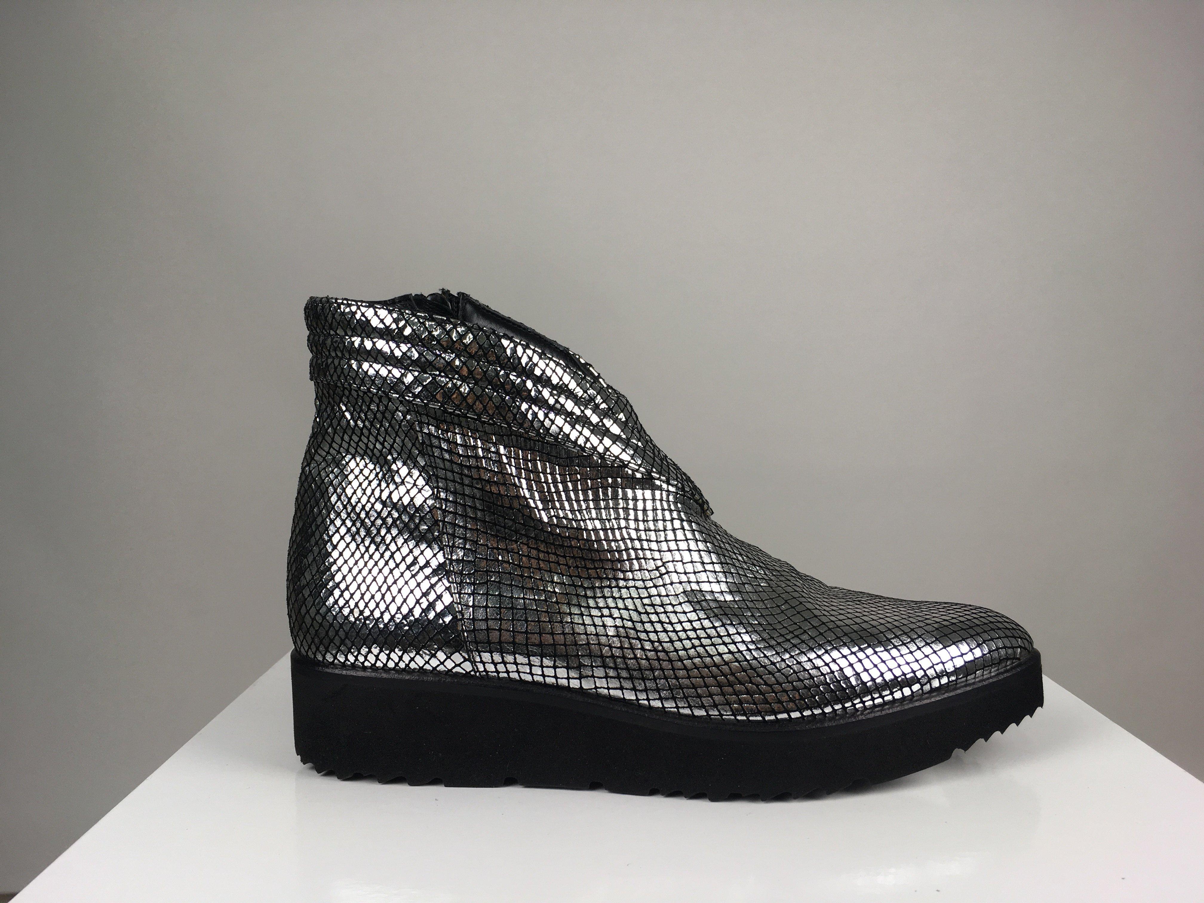DISCO DONNA CREEPER