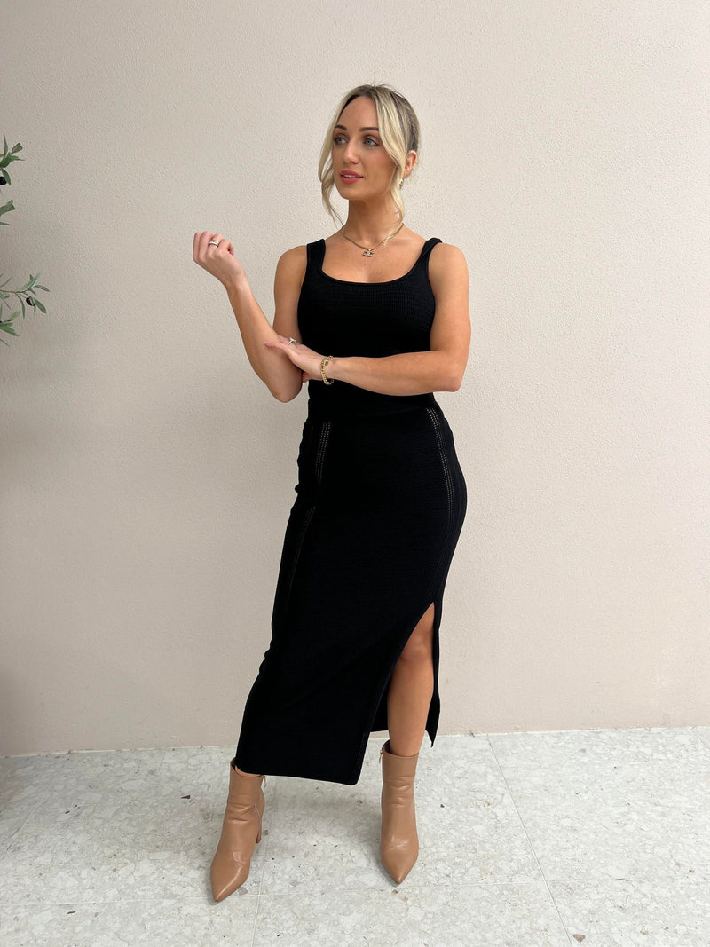 Off Guard Skirt - Black