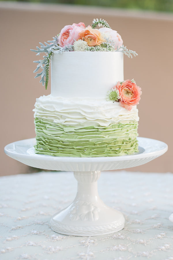 Two-tiered Green, White and Blush Wedding Cake | Garden Wedding Shoot | Leslie Ann Photography | @kateaspen