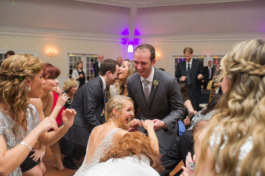 Bride and groom on the dancefloor | 1920s Inspired Wedding | Priscilla Thomas Photography