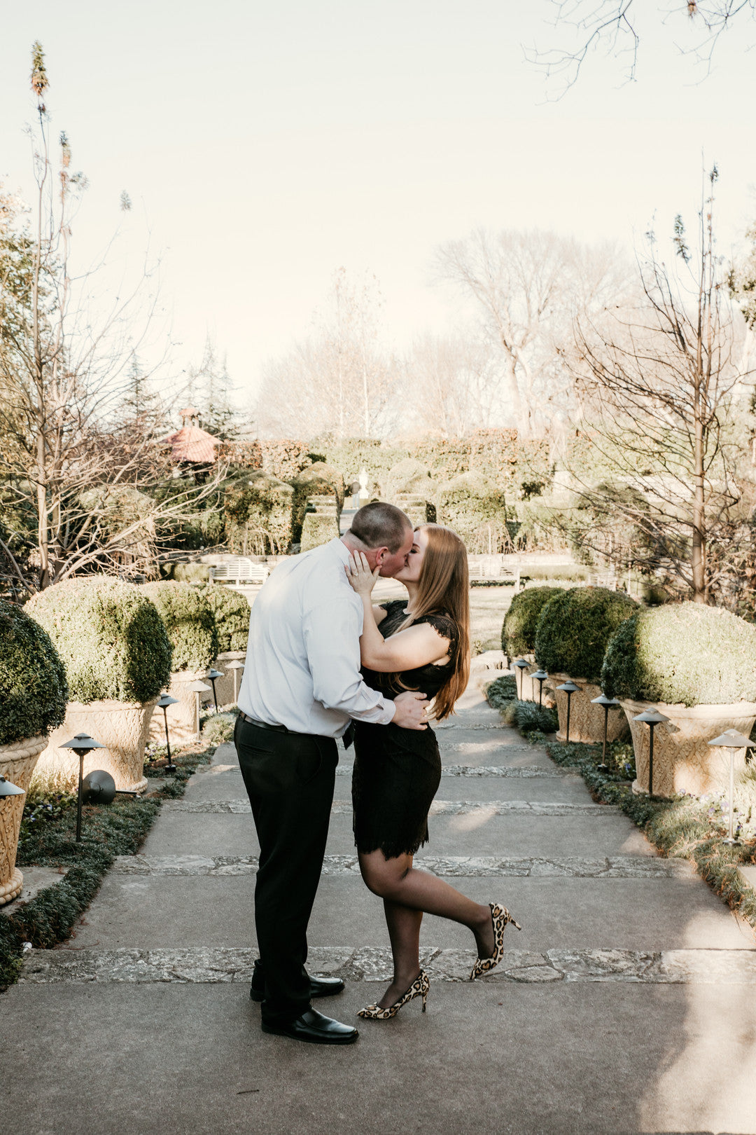 Engaged Couple | Winter Engagement Photo Shoots | Kate Aspen