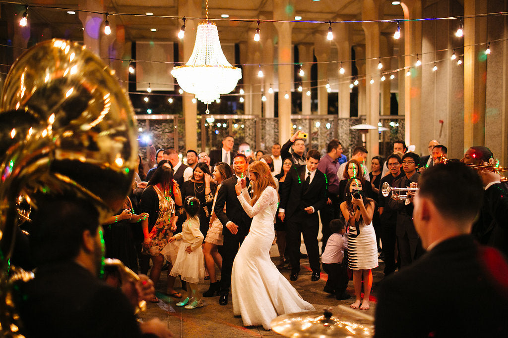 Dinner and Dancing at a Wedding at the San Diego Museum of Art | Photos by Petula Pea Photography