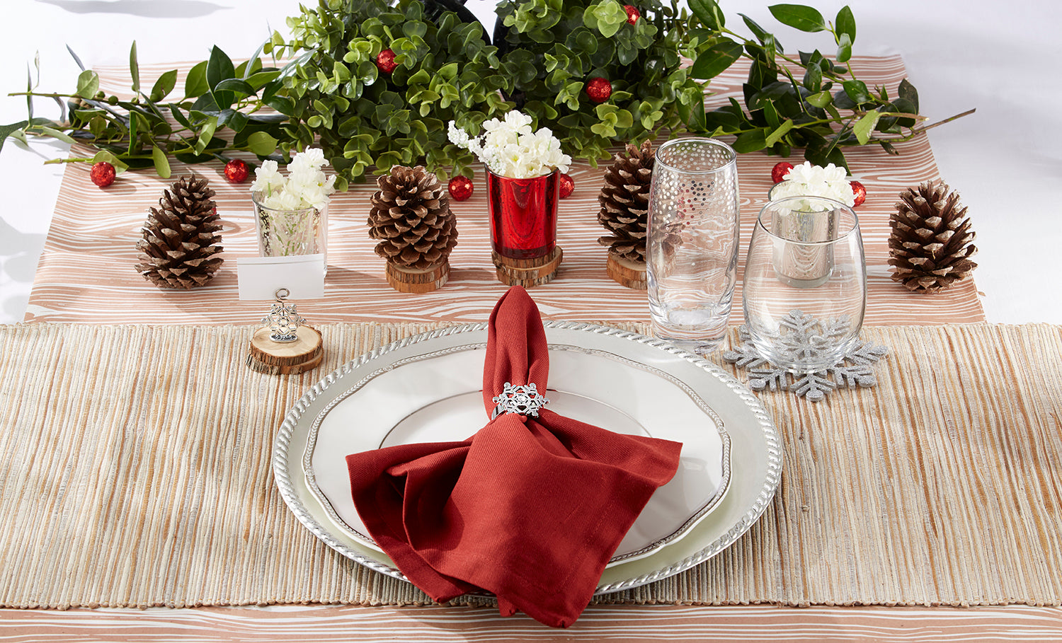 Christmas Table | Decorating Your Table for the Holidays | Kate Aspen