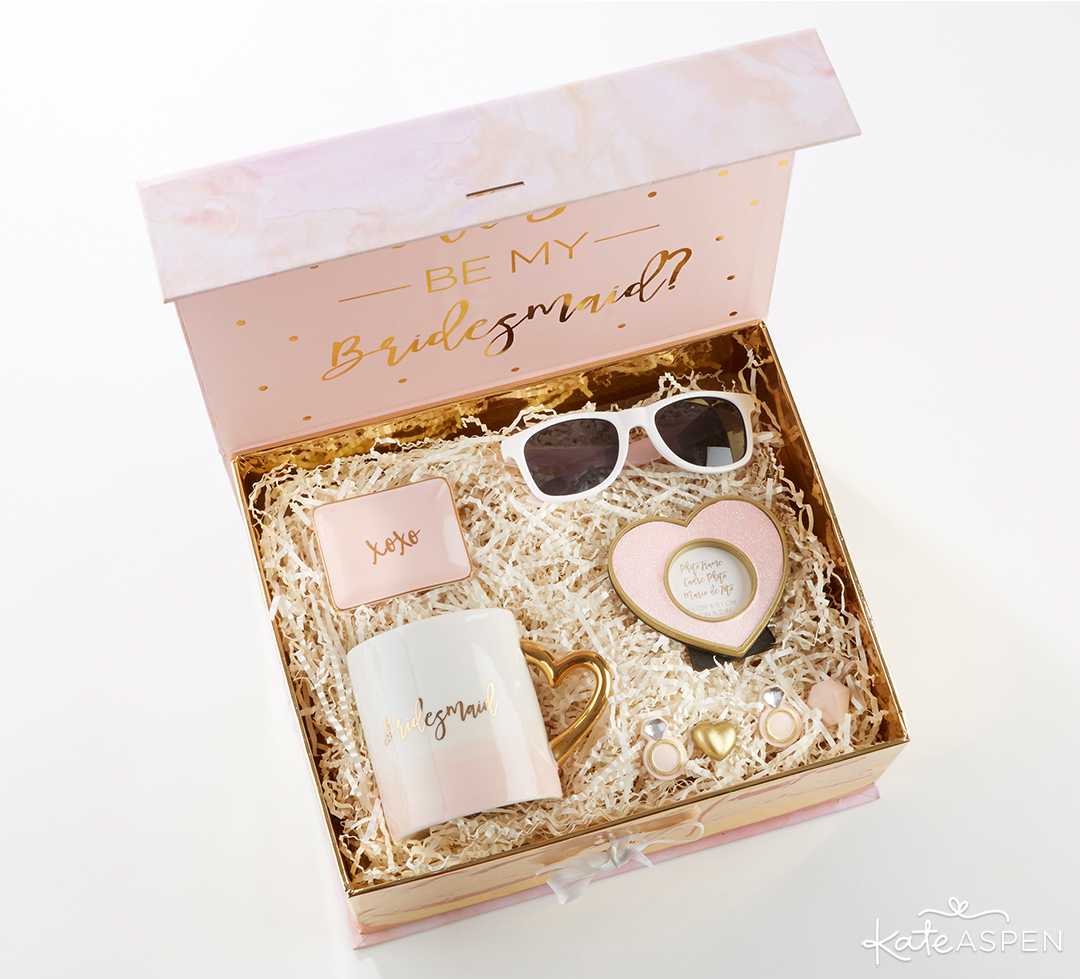 Will You Be My Bridesmaid Kit | Curate Your Own Bridesmaid Proposal Kit + A Giveaway | Kate Aspen