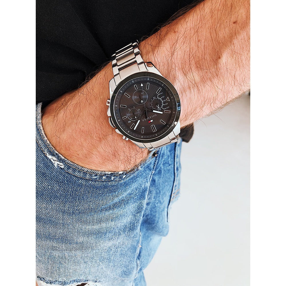 tommy hilfiger decker leather watch 48m