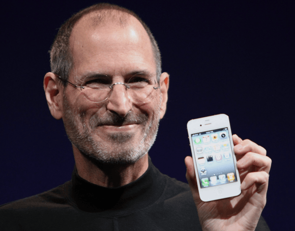 Hace 6 años Steve Jobs anunciaba el iPhone 4. - iShop