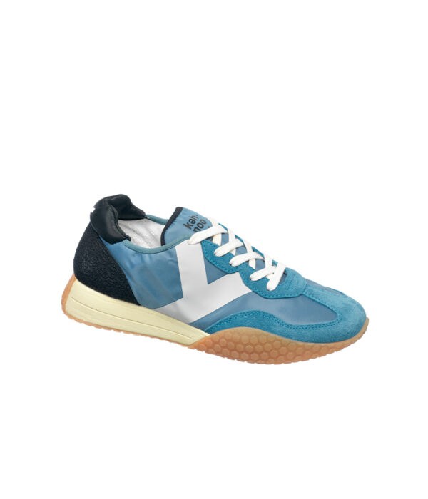 Keh-Noo / Blue Sneakers