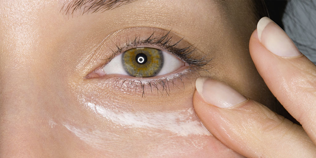 avoid dry skin around eyes