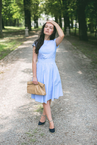 Carolina Baszak Blue Dress Tan Lunch Full Body