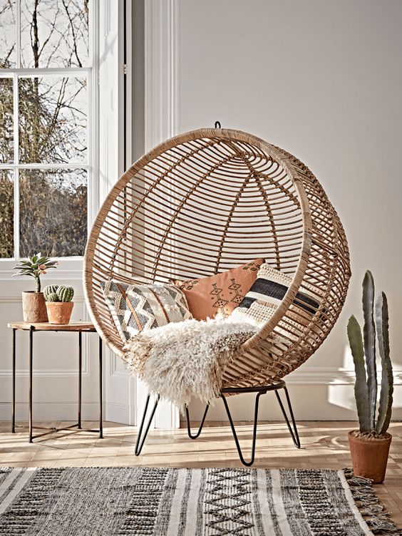 Scandinavian-furniture-decor