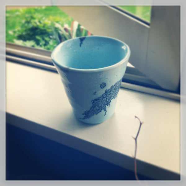 chun blue splash decorated pottery cup