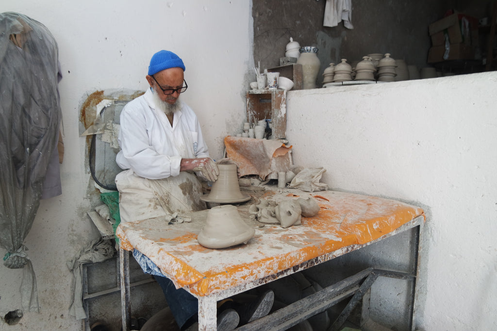 A skilful potter in Fez