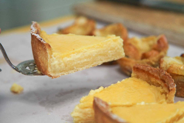 cakes at the sunday mount flea markets