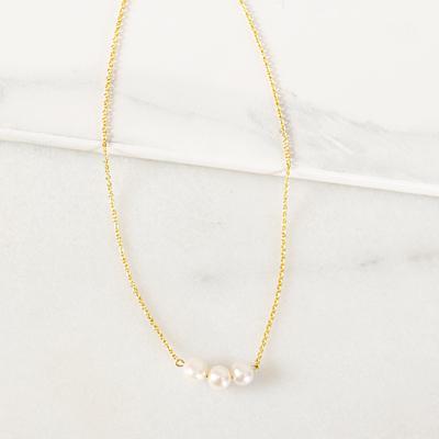 3 pearl necklace
