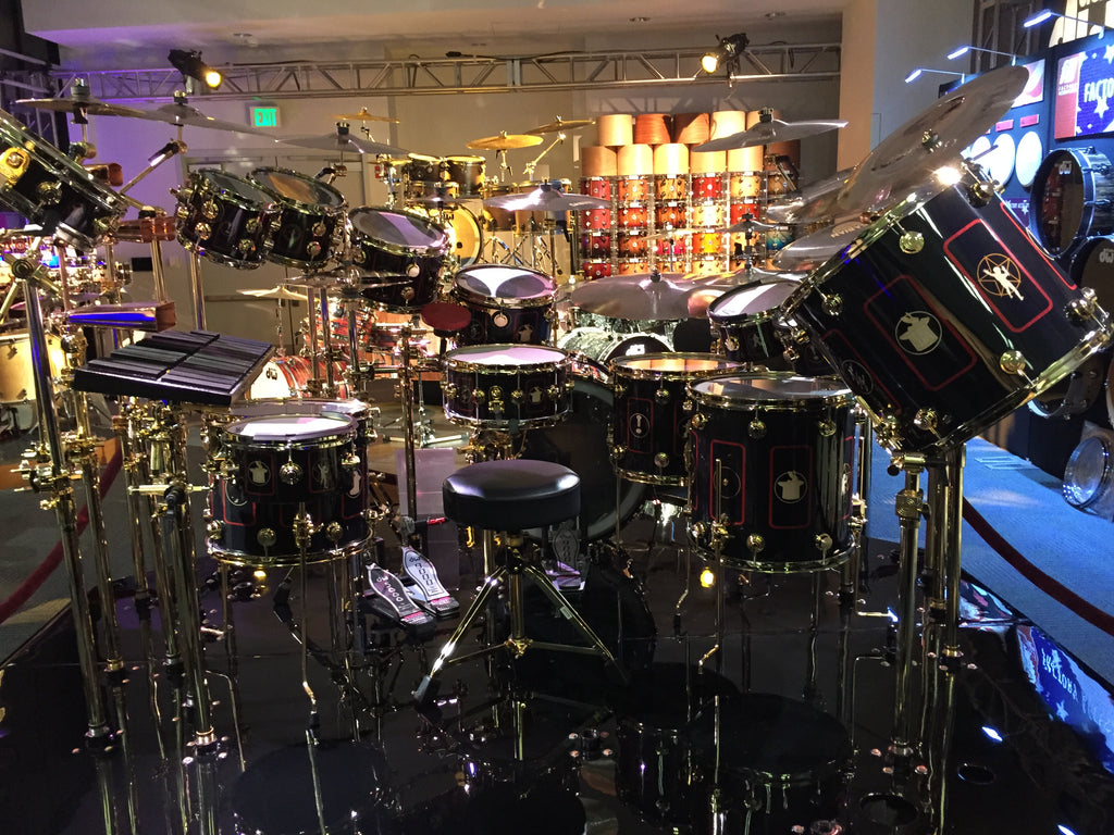 dw_neil_peart_r40_drum_kit_namm2015_1024x1024.jpg?3399