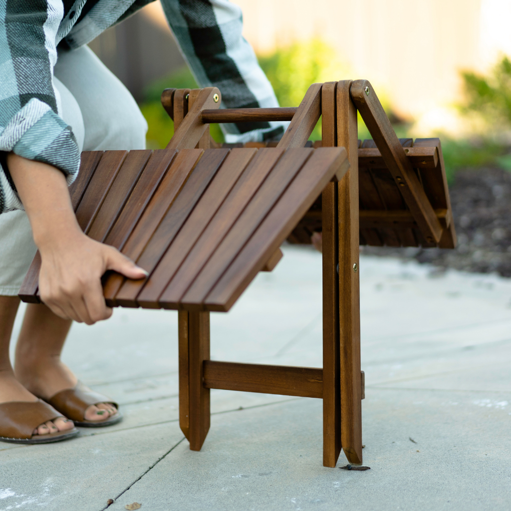 Folding the Tamarack Table