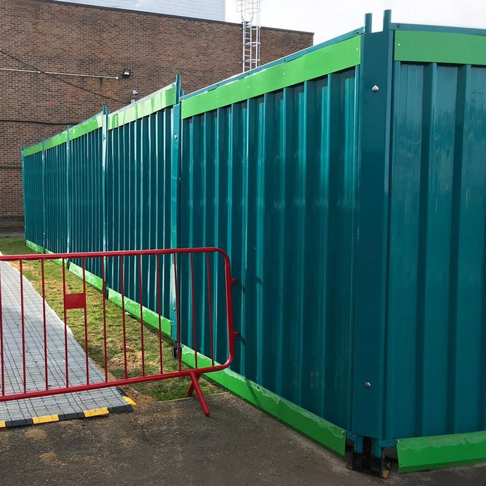 Hoarding-panel-Galvanised-steel-Temporary-fencing-Construction-Site-Metal-Construction-sites-Building-projects-Event-venues-Outdoor-concerts-Road-works-Public-safety-barriers-Temporary-enclosures-Industrial-sites-Storage