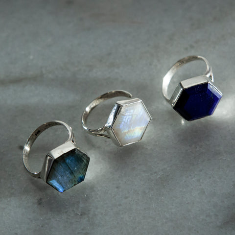 honeybee-hexagon-rings-labradorite-lapis-lazuli-moonstone