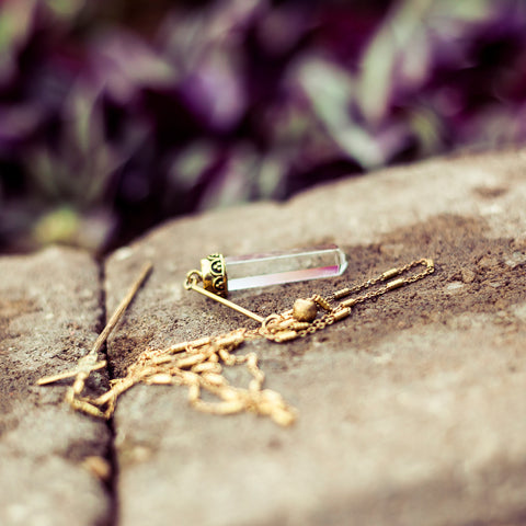 quartz victory necklace