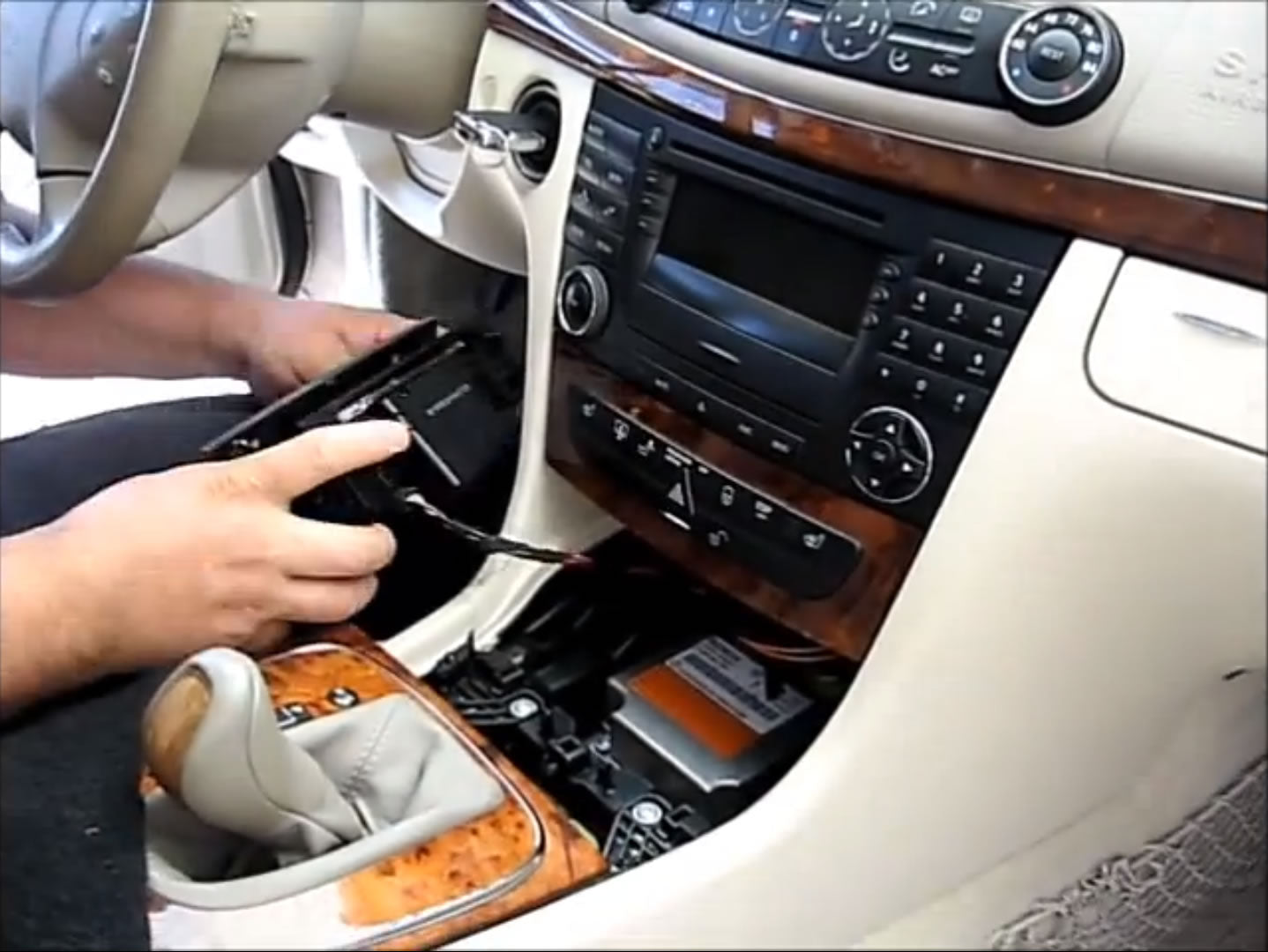 How to Install Car Stereo for 2002-2009 Mercedes-Benz E-Class
