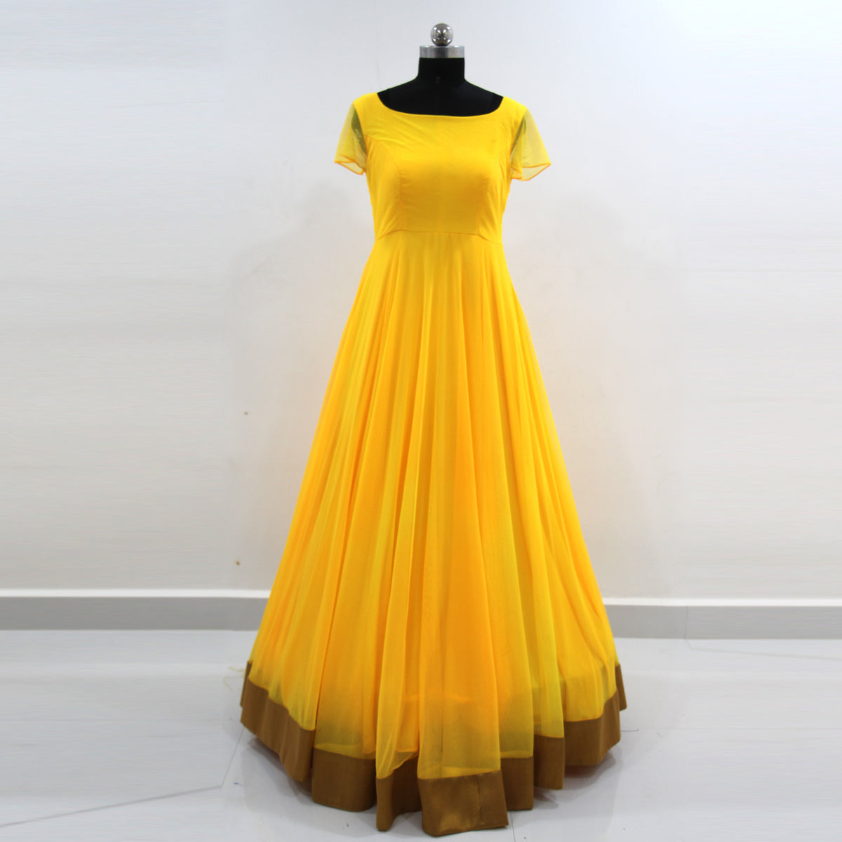 gown yellow colour