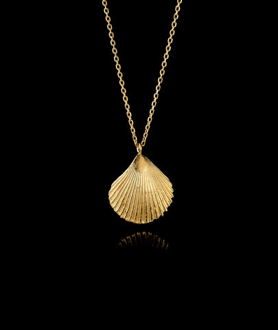 shell pendant Catherine zoraida