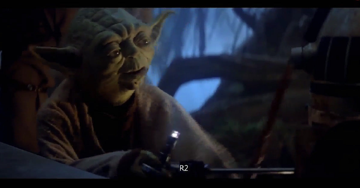 Master Yoda Strikes R2 to Grab A Mini Outdoor Flashlight