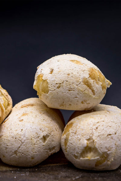 Pão de Queijo - Brazilian Cheese Balls
